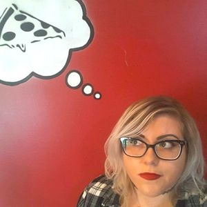 Meet your Posher, Carly